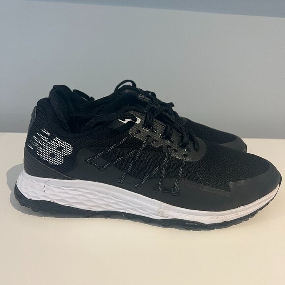 New Balance Golf shoe - Picture 1 of 4